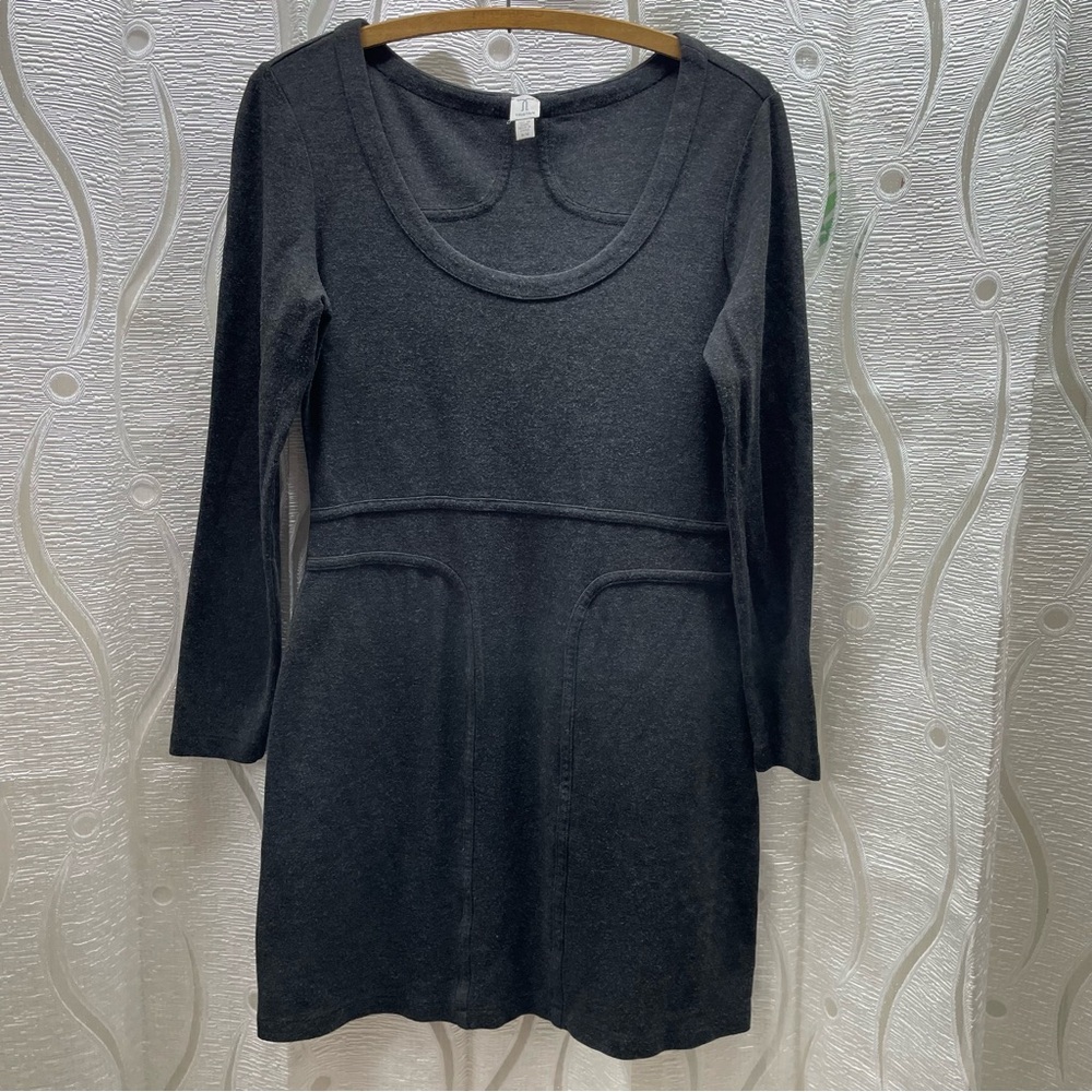 Tristan‎ Knit Mini Dress Womens Medium Charcoal Grey Excellent Scoop Neck Seamed